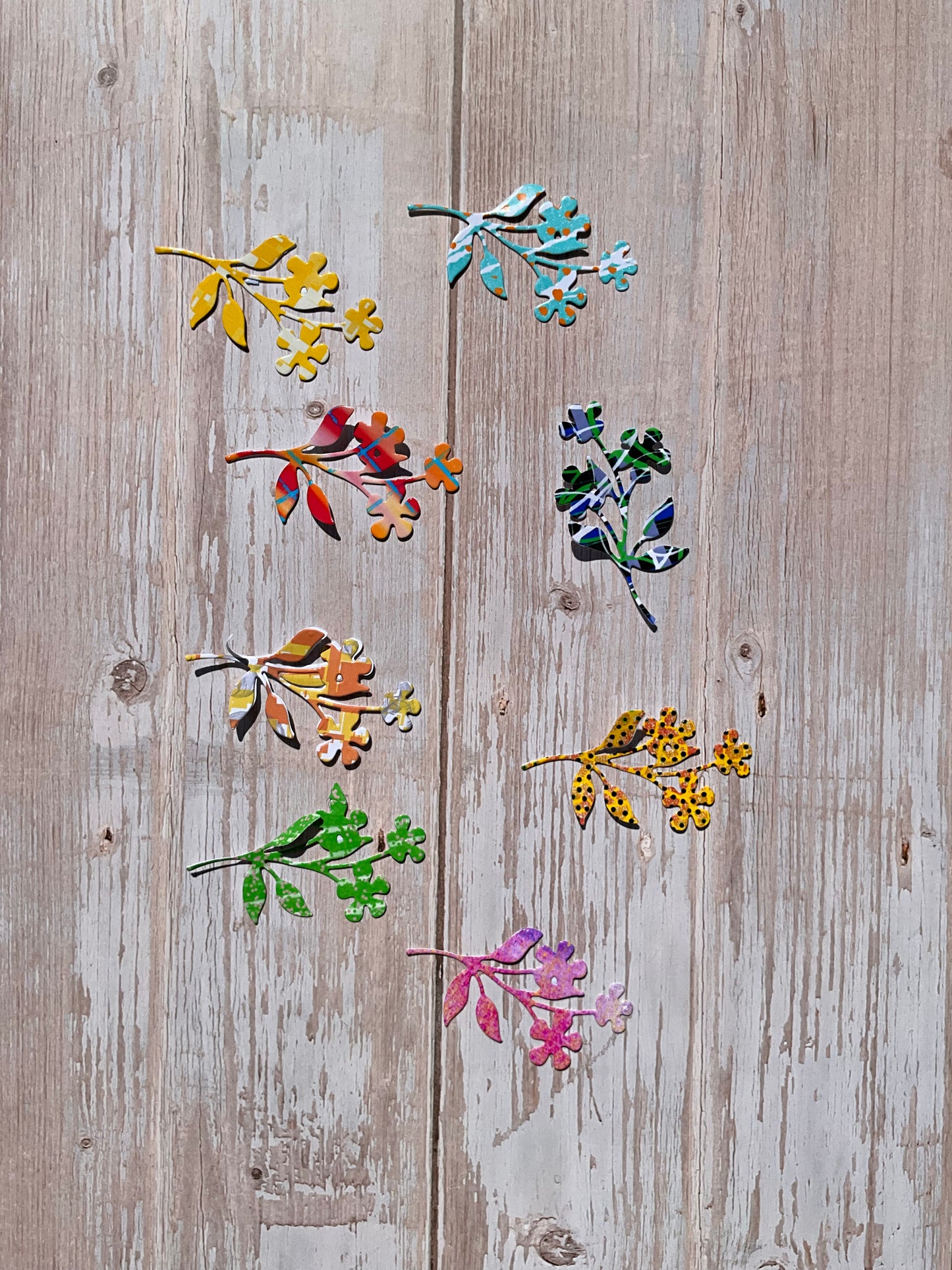 Buttercup chapped colourful flower vinyl stickers