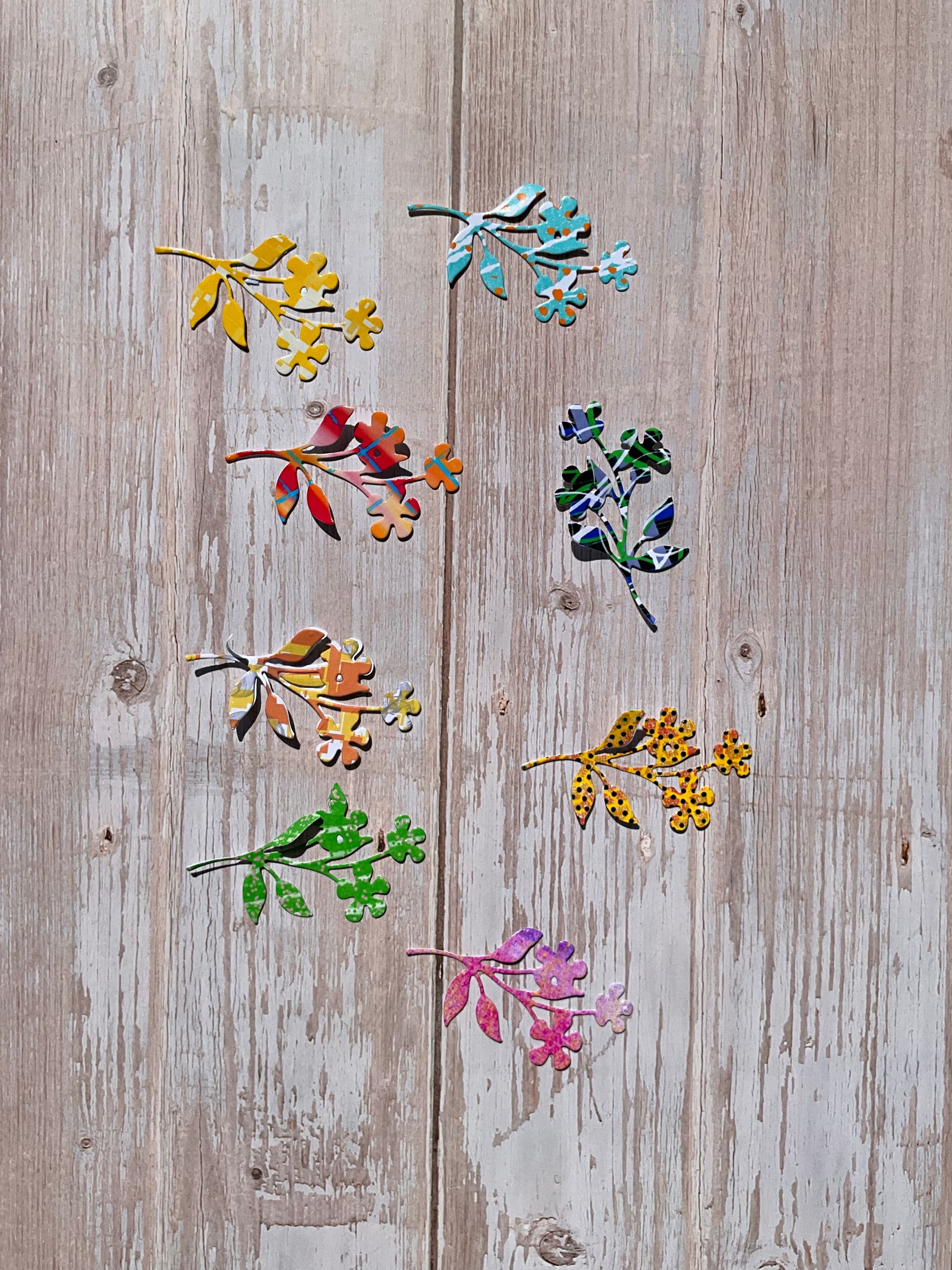 Buttercup chapped colourful flower vinyl stickers