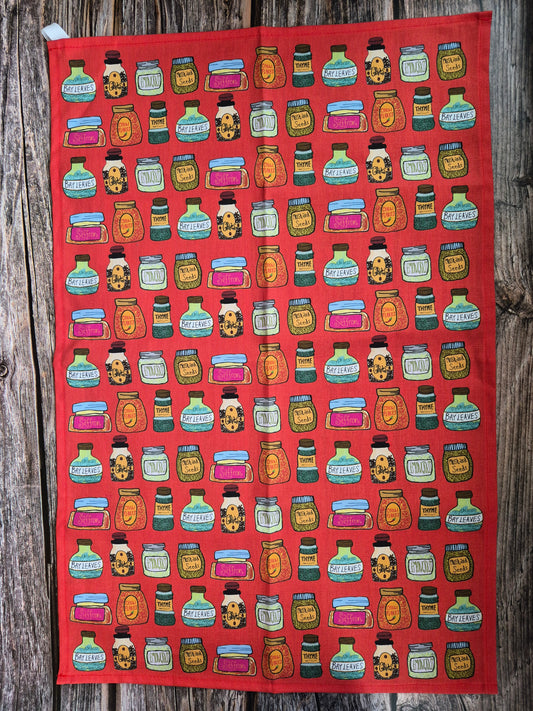 Red tea towel with spices print 